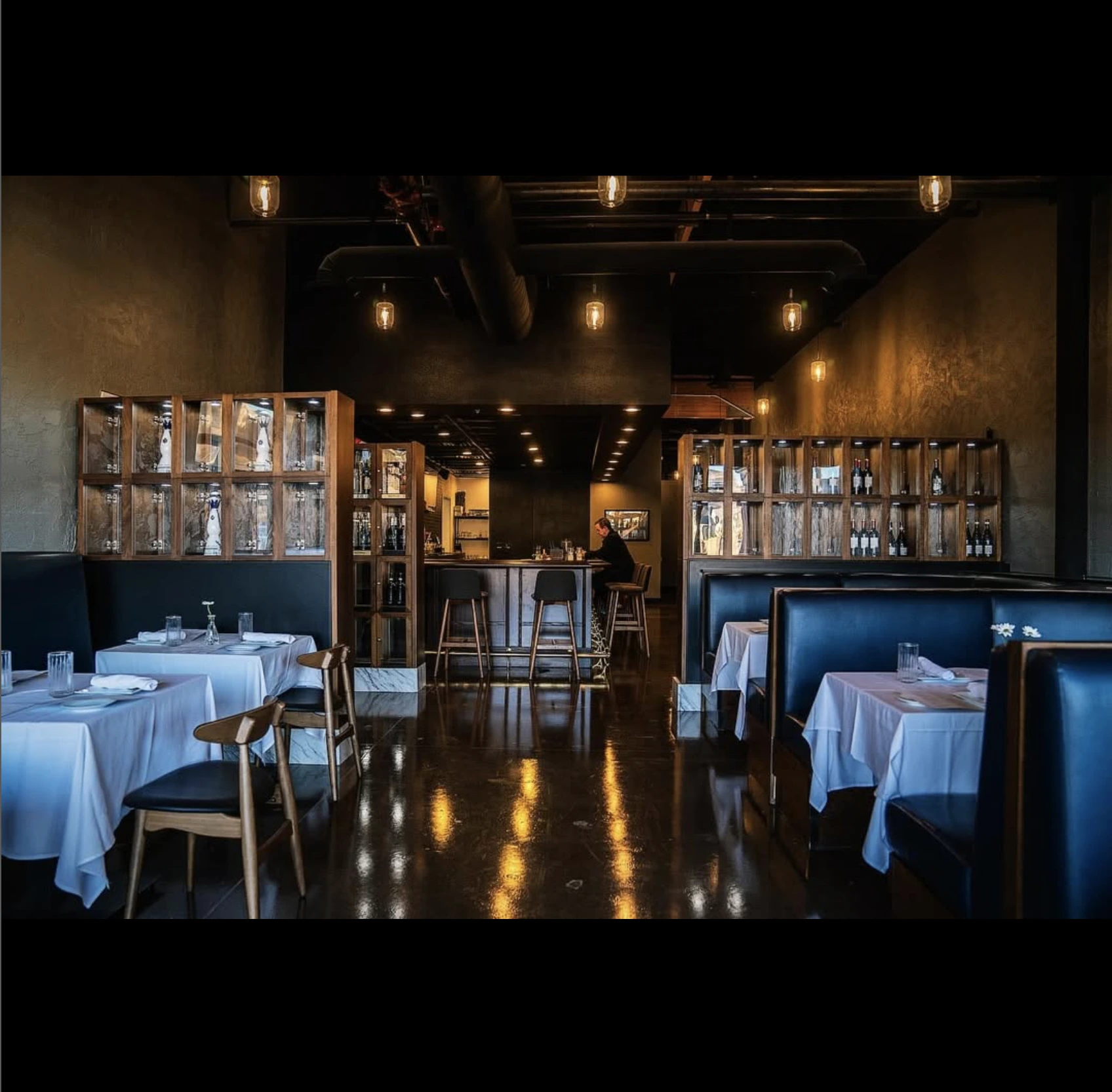 Chef's Roma Kitchen